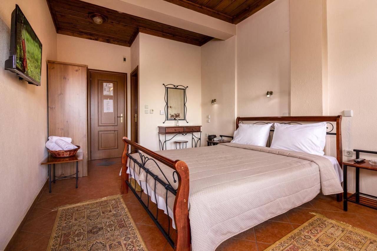 Zampakas Hotel Panorama Stournareika ภายนอก รูปภาพ